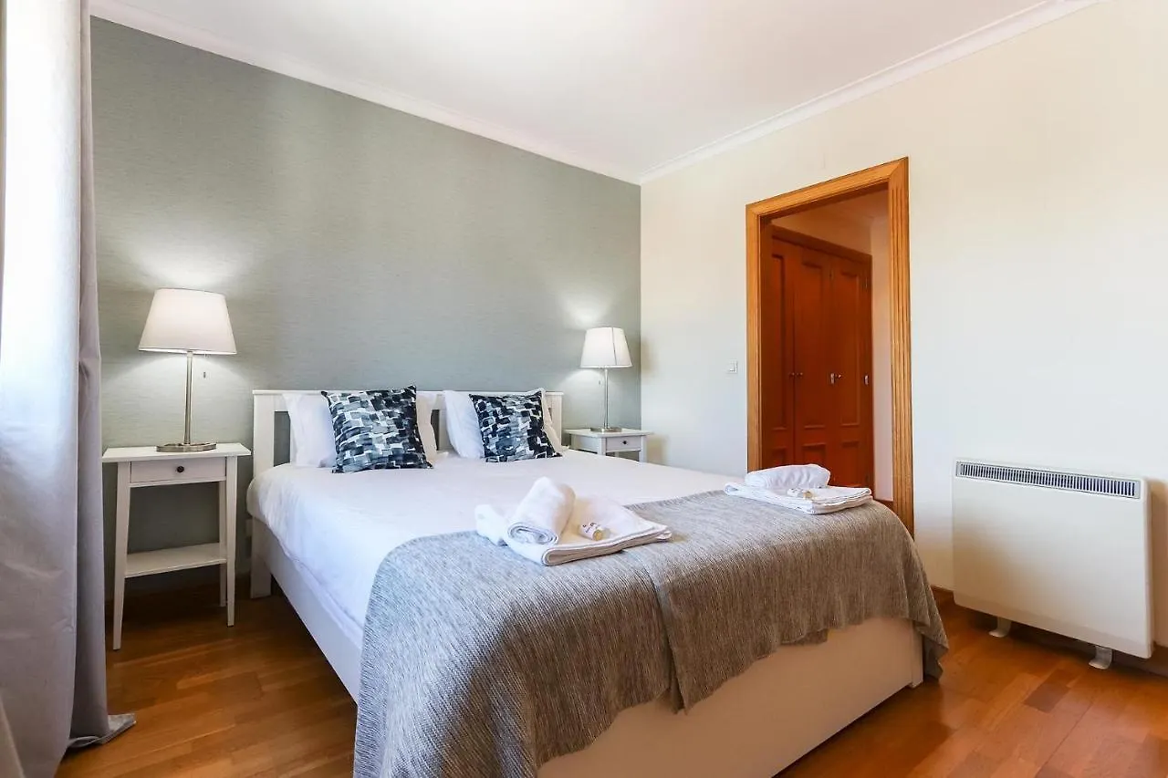 Bellevue Apartment by Homing Lisboa